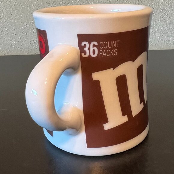 VINTAGE 60 YEARS of M&M’s 1941-2001 Diner Mug ~ Advertising ~ Mars Candies - Picture 7 of 10